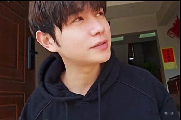 创达盈 童锦程对1.3亿违约金产生质疑: 你们市值30多亿, 能给我投入1.3亿