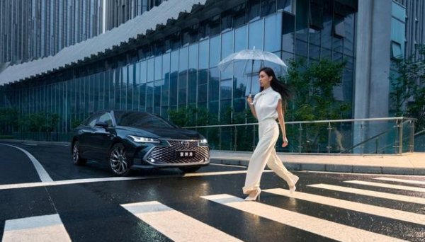 永旺配资端 亚洲龙：以越级空间与智能科技重塑中大型轿车价值标杆